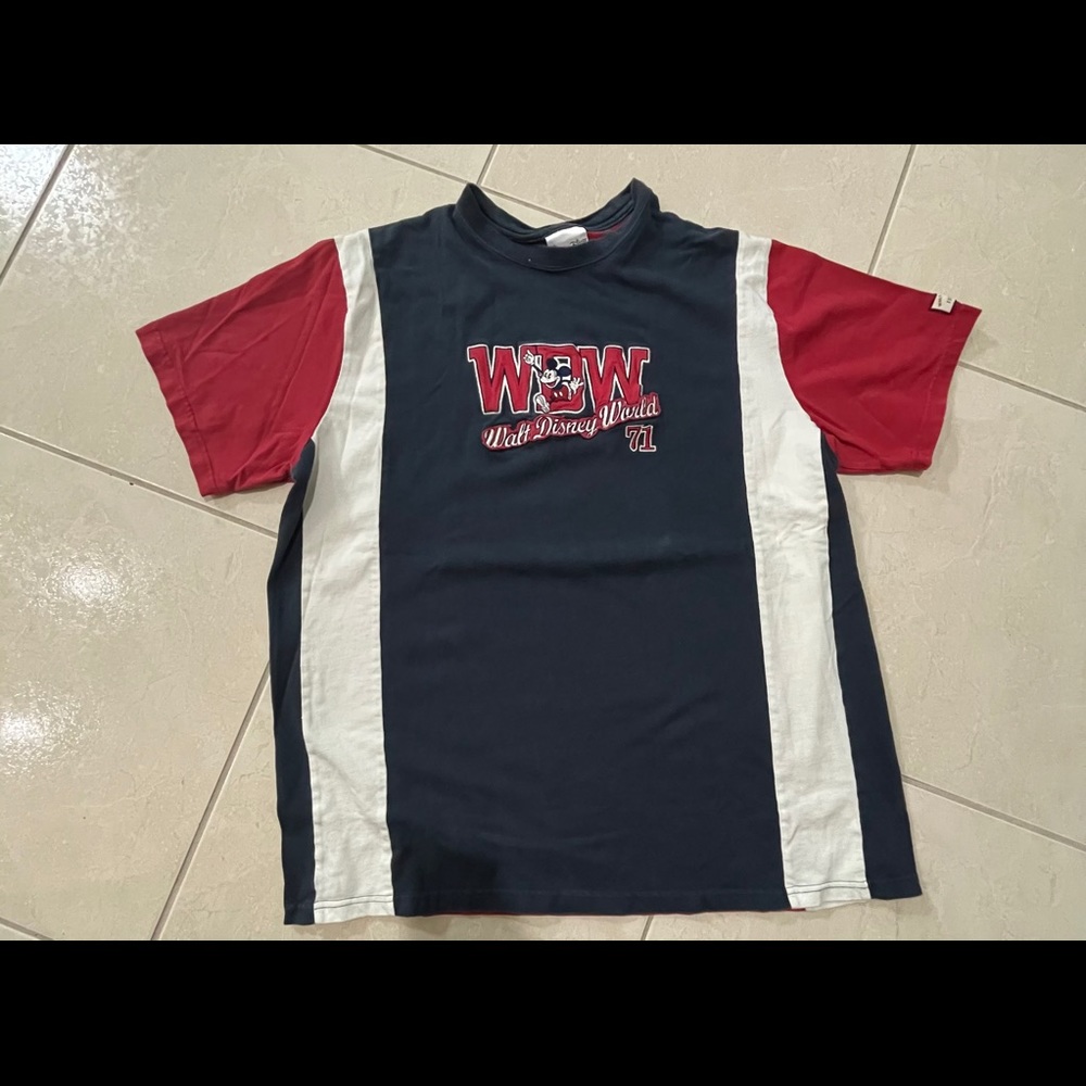 Walt disney world mickey tee shirt